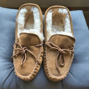 Bearpaw Slippers Women's Size 11